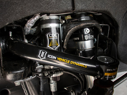 ICON 2020+ GM HD 0-2in 2.5 Series RR Shock System w/Tube UCA 78734T 78734T Photo - Mounted