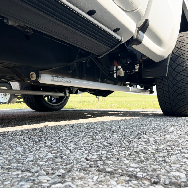 Wehrli 11-19 Chevy & GMC Duramax ECLB/CCLB 68in. Traction Bar Kit - Gloss White WCF100853-GW WCF100853-GW User 3