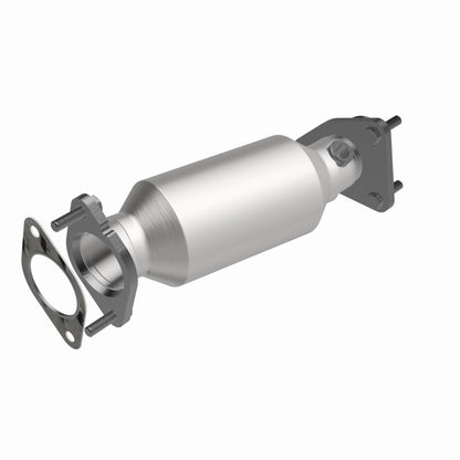 MagnaFlow California Grade CARB Compliant Direct-Fit Catalytic Converter 5582665 360 Degree Image Set