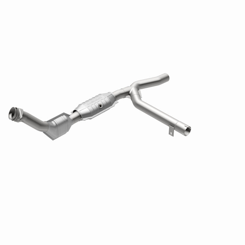 MagnaFlow Ford HM Grade Federal / EPA Compliant Direct-Fit Catalytic Converter 93153 360 Degree Image Set