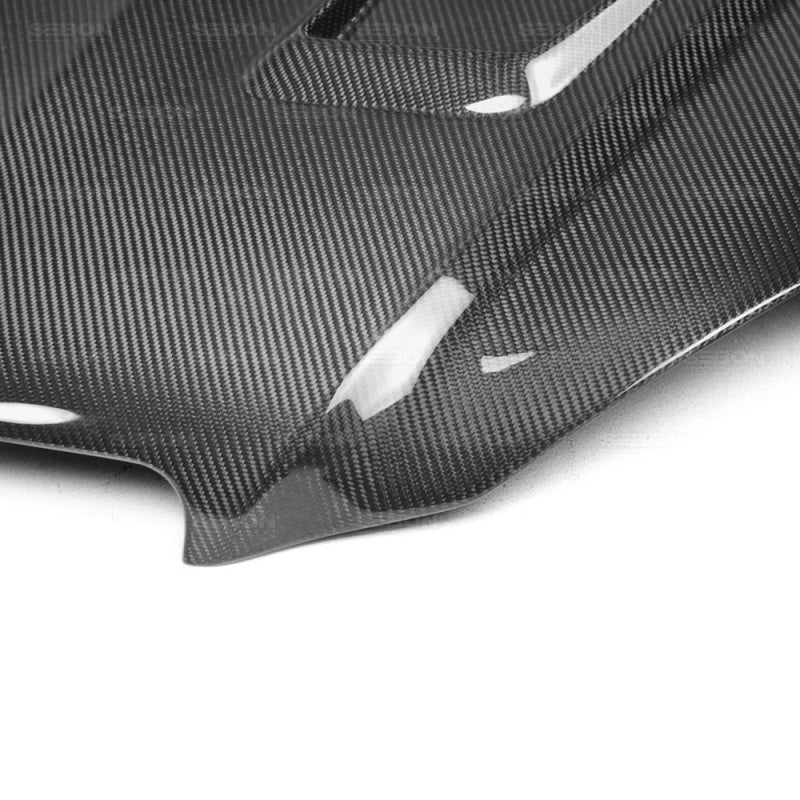 Seibon 12-14 Mercedes C-Class GT Style Carbon Fiber Hood HD1112MBW204-GT HD1112MBW204-GT Photo - Primary