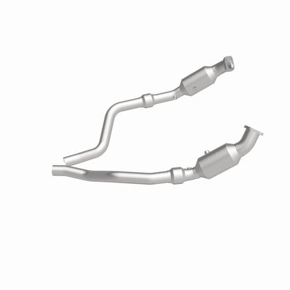 MagnaFlow Standard Grade Federal / EPA Compliant Direct-Fit Catalytic Converter 16421 360 Degree Image Set