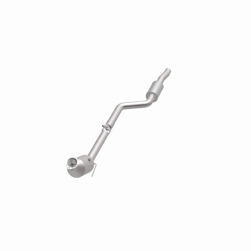 MagnaFlow Mercedes-Benz C300 OEM Grade Federal / EPA Compliant Direct-Fit Catalytic Converter 21-498 360 Degree Image Set