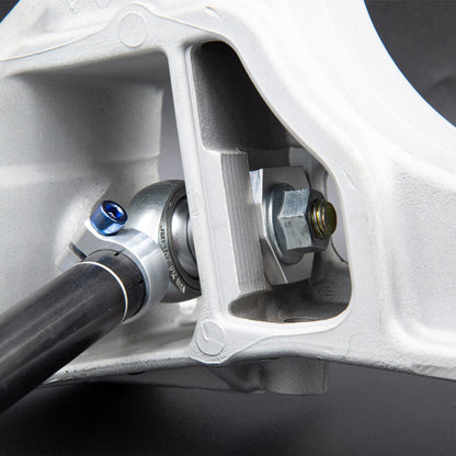 SPL Part Rear Toe Arms with Eccentric Lockouts for Porsche 996 / 997 SPL RTAEL 996 User 1