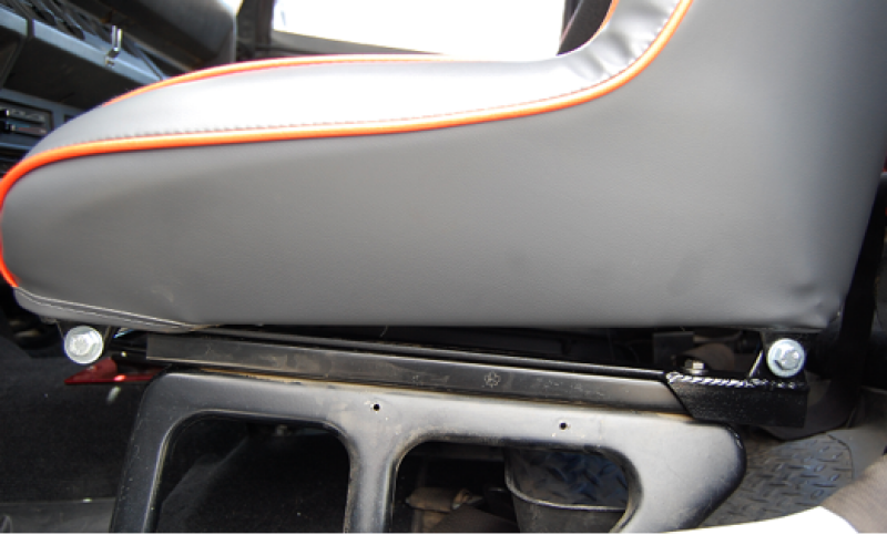 PRP Seats PRP Jeep CJ7/YJ Seat Adapter Mount (Passenger Side) C32P C32P Photo - Close Up