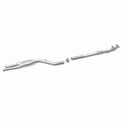 MagnaFlow BMW 525i Standard Grade Federal / EPA Compliant Direct-Fit Catalytic Converter 23807 360 Degree Image Set