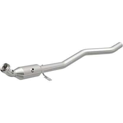 MagnaFlow Mercedes-Benz OEM Grade Federal / EPA Compliant Direct-Fit Catalytic Converter 52173 Photo - Primary