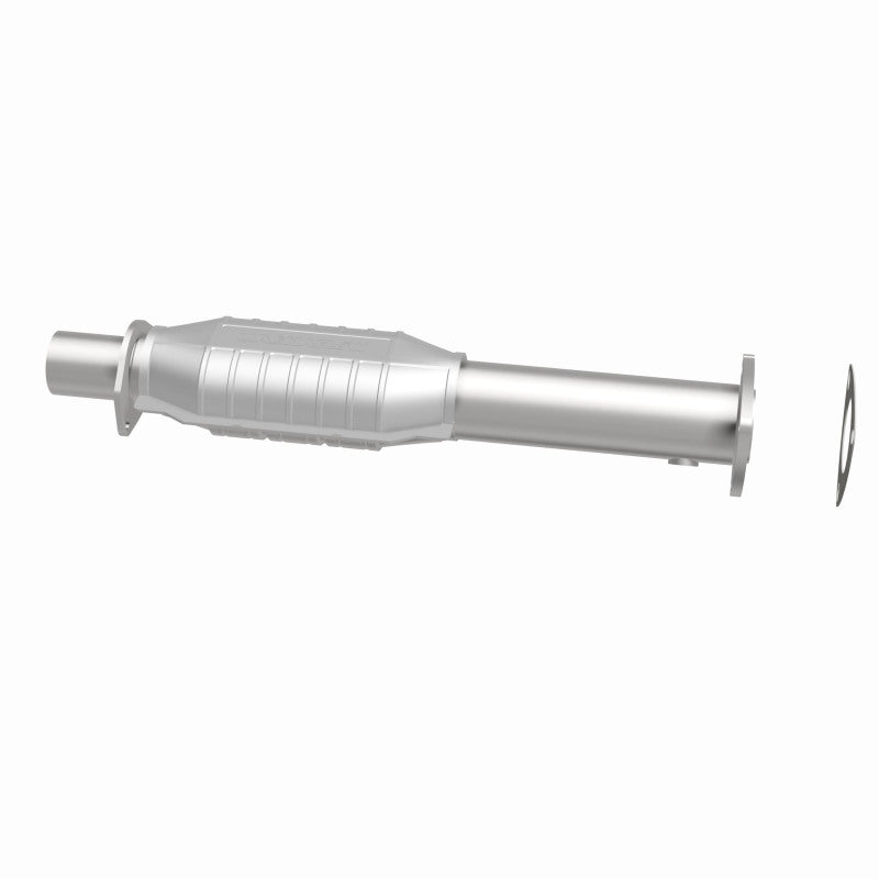MagnaFlow Standard Grade Federal / EPA Compliant Direct-Fit Catalytic Converter 93483 360 Degree Image Set