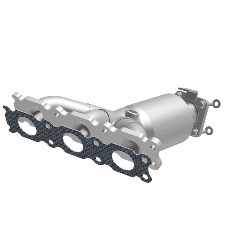 MagnaFlow Volvo XC90 OEM Grade Federal / EPA Compliant Manifold Catalytic Converter 22-174 360 Degree Image Set