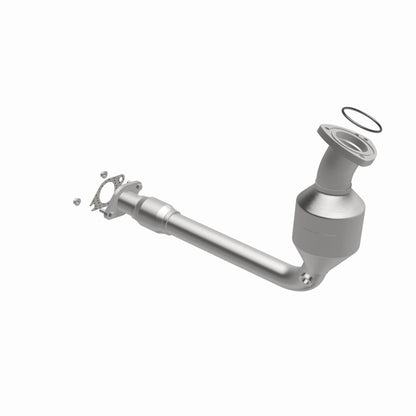 MagnaFlow OEM Grade Federal / EPA Compliant Direct-Fit Catalytic Converter 51907 360 Degree Image Set