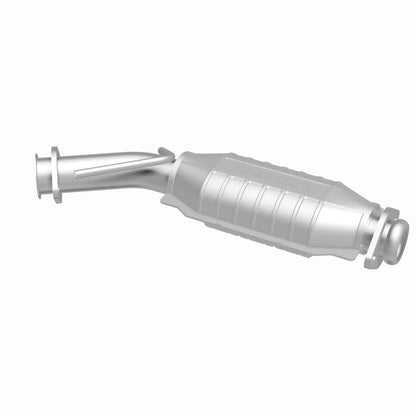MagnaFlow Standard Grade Federal / EPA Compliant Direct-Fit Catalytic Converter 23365 360 Degree Image Set
