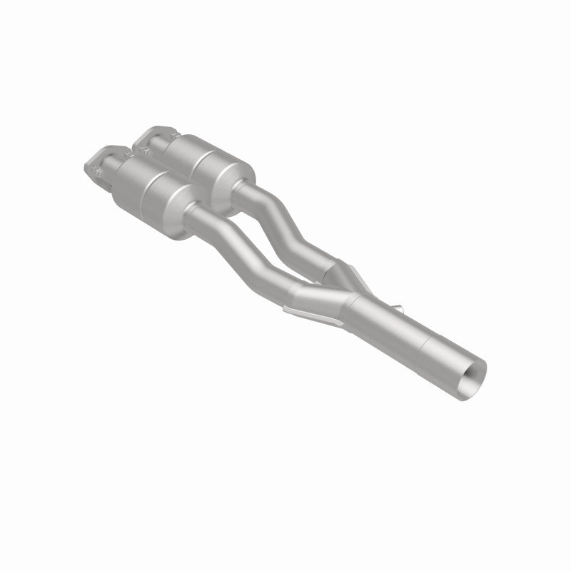 MagnaFlow Audi TT Quattro California Grade CARB Compliant Direct-Fit Catalytic Converter 4481010 360 Degree Image Set