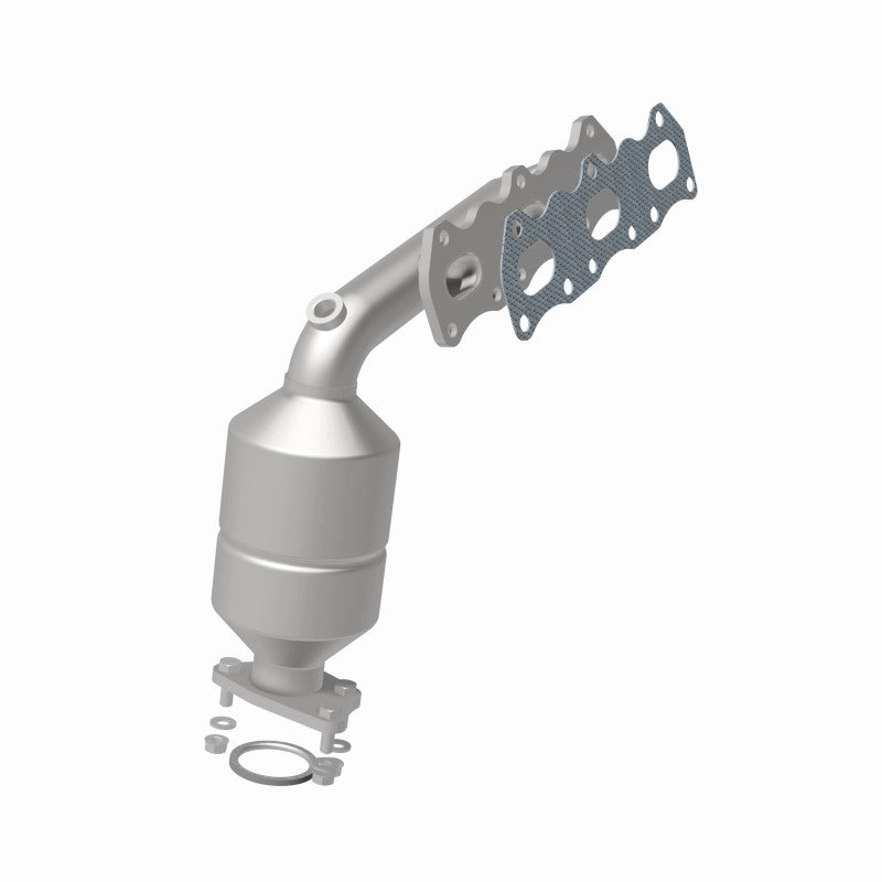 MagnaFlow Suzuki OEM Grade Federal / EPA Compliant Manifold Catalytic Converter 51254 360 Degree Image Set