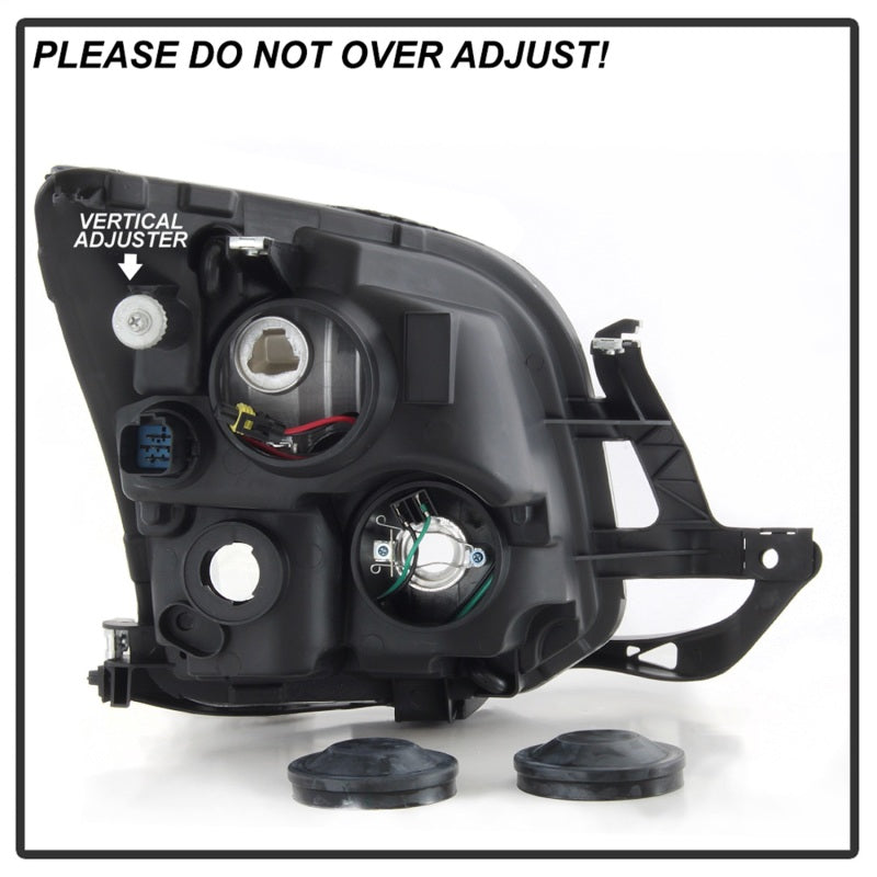 SPYDER xTune 06-09 Ford Fusion OEM Style Headlights -Chrome (HD-JH-FFUS06-AM-C) 9042287 9042287 Photo - Unmounted