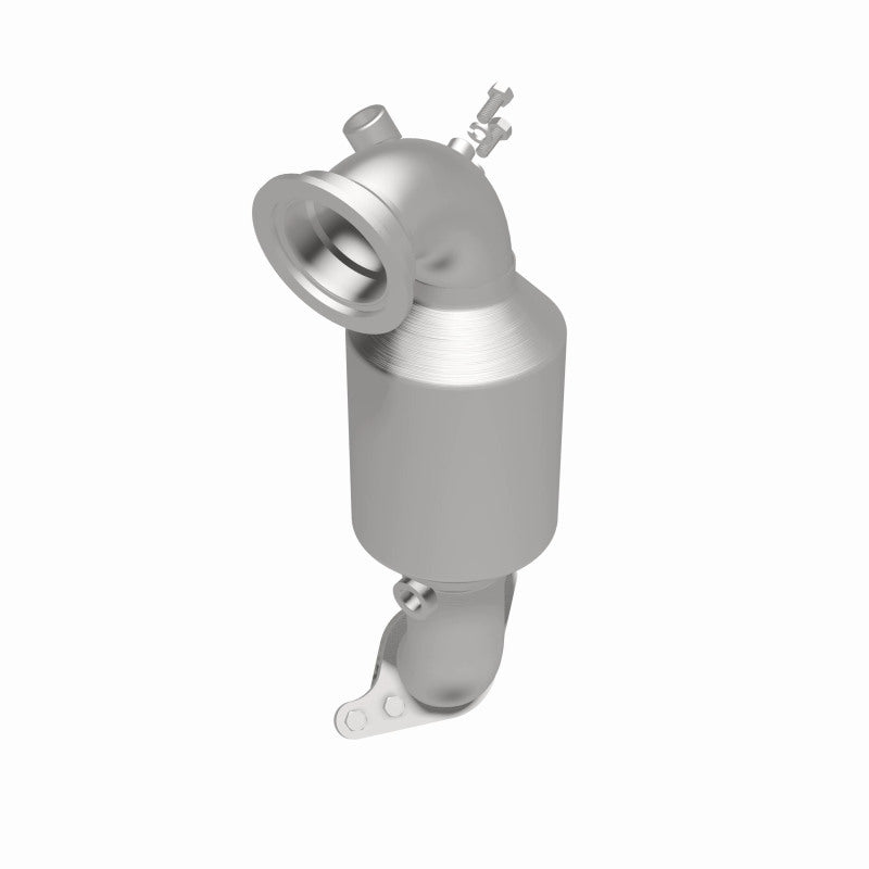 MagnaFlow Chevrolet Malibu OEM Grade Federal / EPA Compliant Direct-Fit Catalytic Converter 21-421 360 Degree Image Set