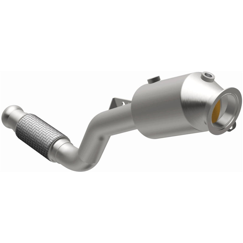 MagnaFlow Mercedes-Benz Metris OEM Grade Federal / EPA Compliant Direct-Fit Catalytic Converter 21-897 Photo - out of package