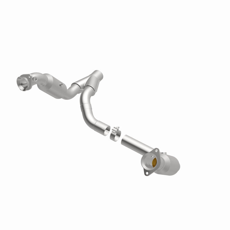 MagnaFlow Dodge Ram 1500 California Grade CARB Compliant Direct-Fit Catalytic Converter 5451664 360 Degree Image Set
