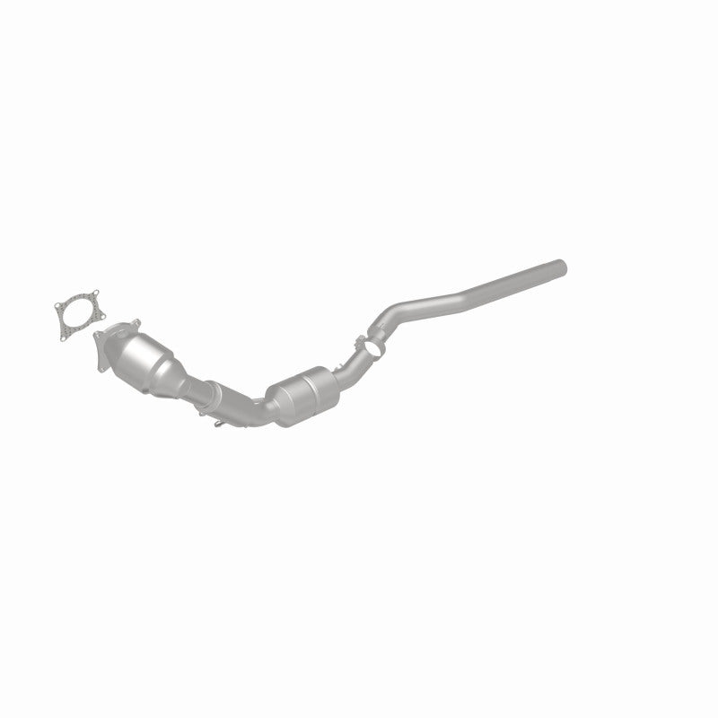 MagnaFlow OEM Grade Federal / EPA Compliant Direct-Fit Catalytic Converter 49165 360 Degree Image Set