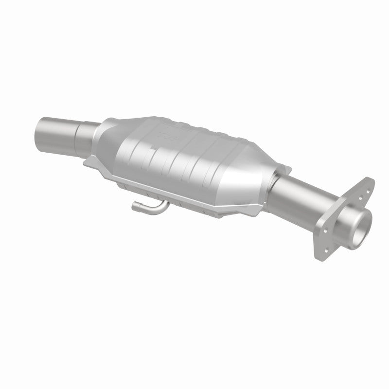 MagnaFlow Standard Grade Federal / EPA Compliant Direct-Fit Catalytic Converter 93418 360 Degree Image Set