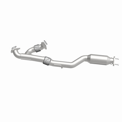 MagnaFlow Nissan Murano OEM Grade Federal / EPA Compliant Direct-Fit Catalytic Converter 51852 360 Degree Image Set