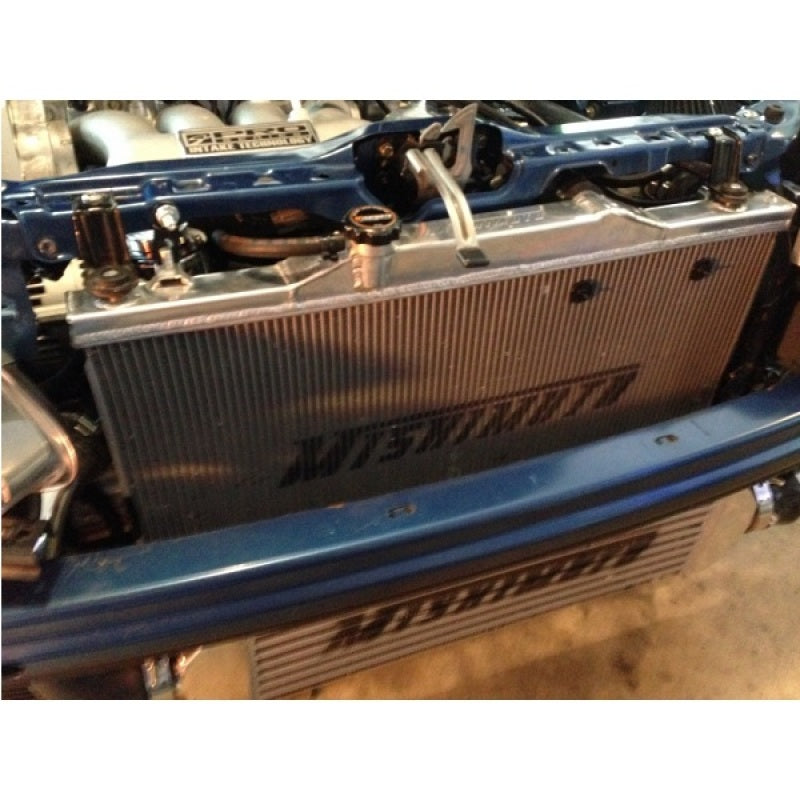 Mishimoto Aluminum Racing Radiator 02-06 Acura RSX Manual Transmission MMRAD-RSX-02 User 1