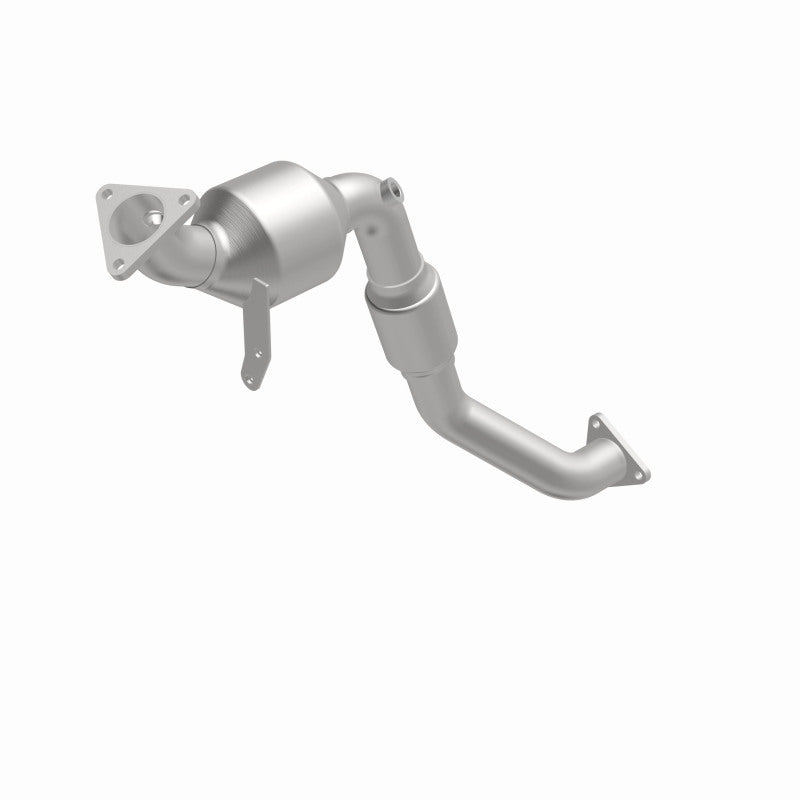 MagnaFlow OEM Grade Federal / EPA Compliant Direct-Fit Catalytic Converter 52585 360 Degree Image Set