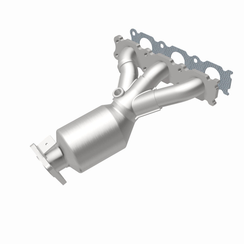 MagnaFlow Volvo XC90 OEM Grade Federal / EPA Compliant Manifold Catalytic Converter 52130 360 Degree Image Set