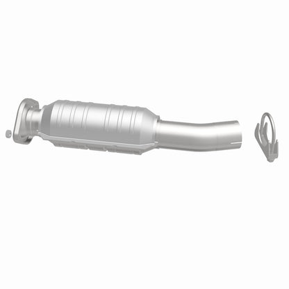 MagnaFlow Toyota Sienna OEM Grade Federal / EPA Compliant Direct-Fit Catalytic Converter 49099 360 Degree Image Set