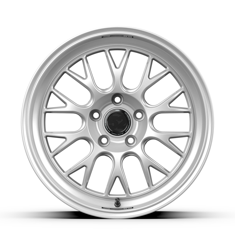 fifteen52 Holeshot RSR 20x10 5x112 10mm ET 66.56mm Center Bore Radiant Silver RSHWG-21051+15 RSHWG-21051+15 User 1