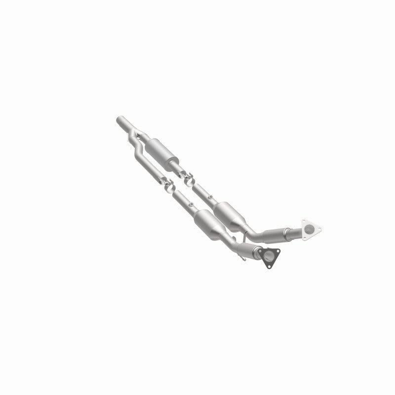 MagnaFlow HM Grade Federal / EPA Compliant Direct-Fit Catalytic Converter 24587 360 Degree Image Set