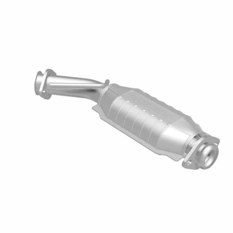 MagnaFlow Standard Grade Federal / EPA Compliant Direct-Fit Catalytic Converter 23365 360 Degree Image Set