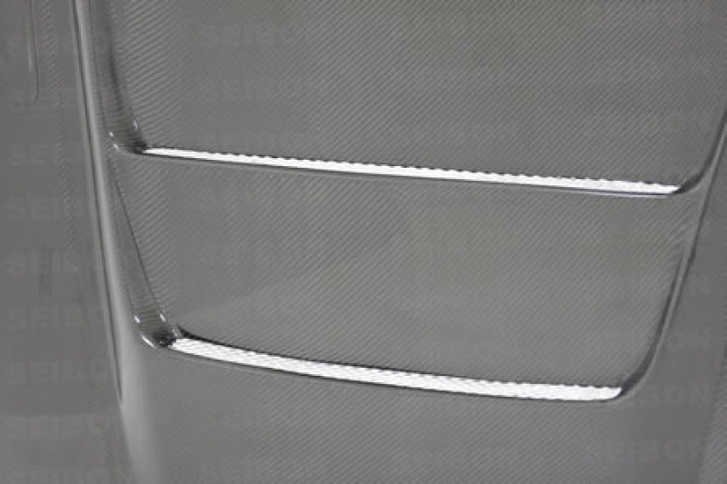 Seibon 90-94 Nissan Skyline R32 (BNR32) Carbon Fiber Hood HD9094NSR32-DVII Photo - Primary