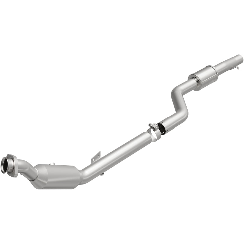 MagnaFlow Mercedes-Benz California Grade CARB Compliant Direct-Fit Catalytic Converter 5561569 Photo - Primary
