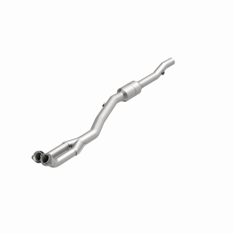 MagnaFlow BMW 840Ci HM Grade Federal / EPA Compliant Direct-Fit Catalytic Converter 24130 360 Degree Image Set