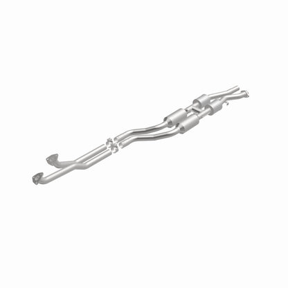 MagnaFlow BMW HM Grade Federal / EPA Compliant Direct-Fit Catalytic Converter 24021 360 Degree Image Set