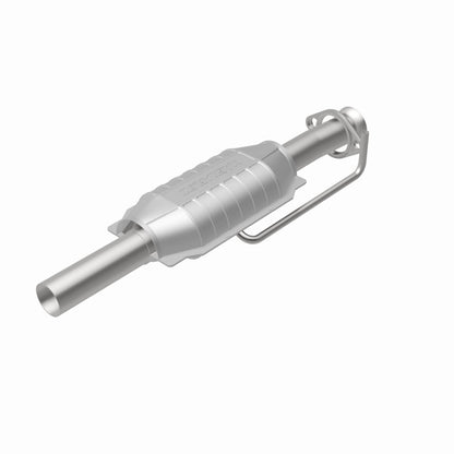 MagnaFlow Standard Grade Federal / EPA Compliant Direct-Fit Catalytic Converter 23348 360 Degree Image Set