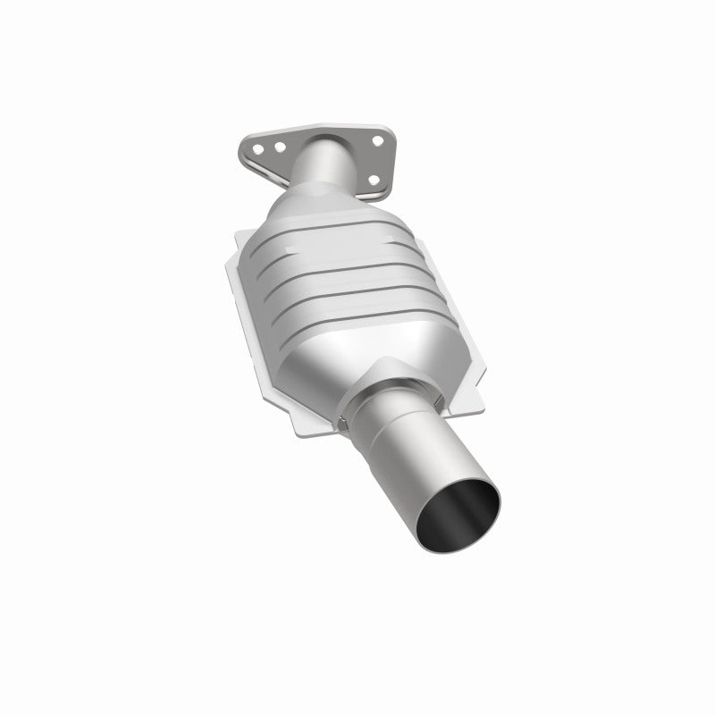 MagnaFlow Standard Grade Federal / EPA Compliant Direct-Fit Catalytic Converter 93431 360 Degree Image Set