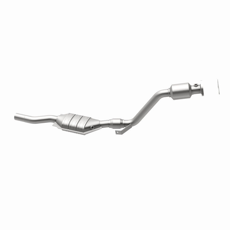 MagnaFlow OEM Grade Federal / EPA Compliant Direct-Fit Catalytic Converter 51964 360 Degree Image Set
