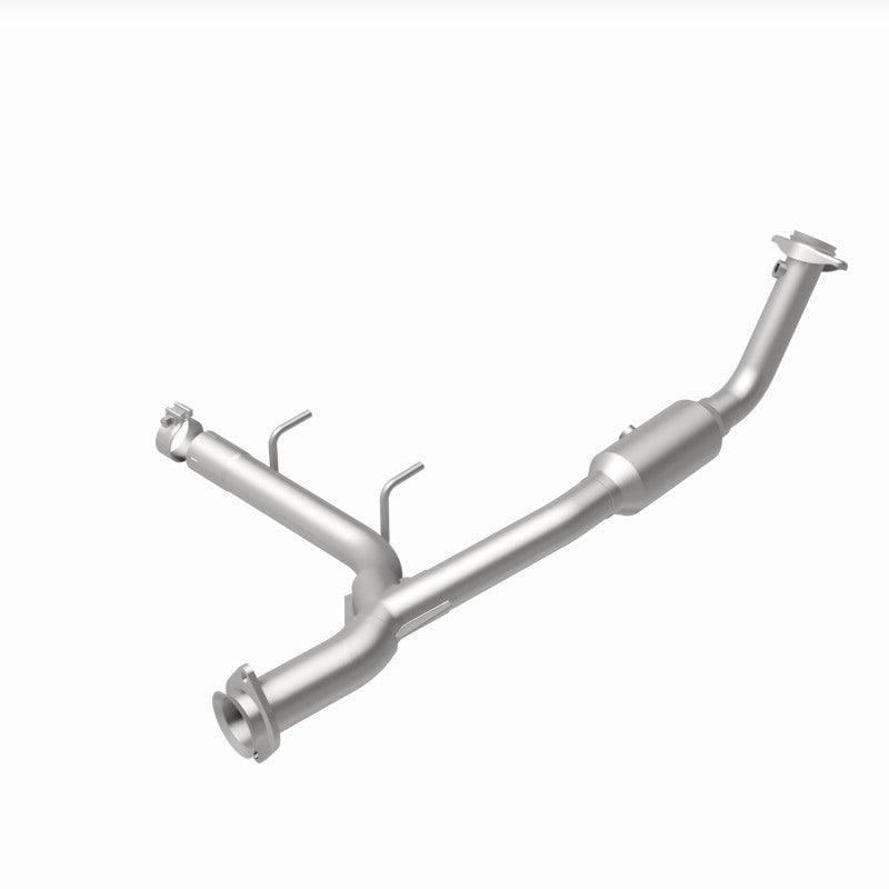Magnaflow 05-06 Ford Expedition 5.4L Direct Fit Converter 4651411 4651411 360 Degree Image Set