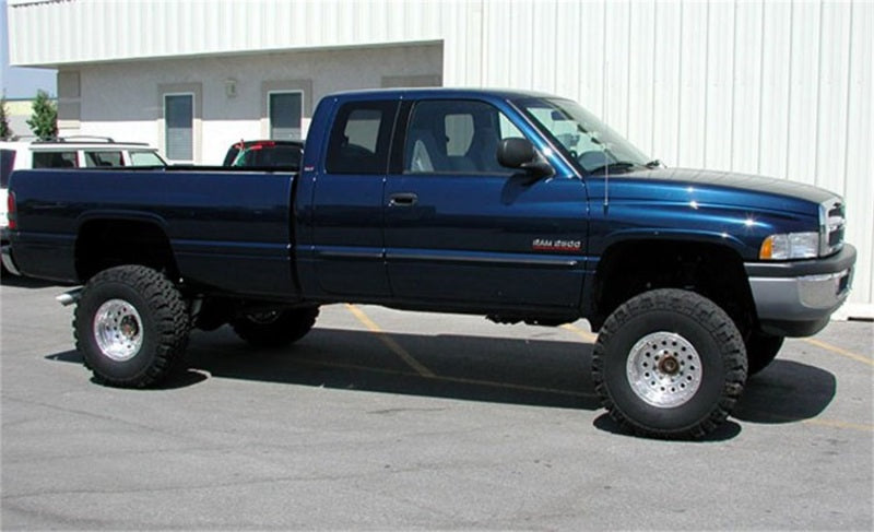 Tuff Country 00-02 Dodge Ram 3500 4x4 4.5in Lift Kit (No Shocks) 35923K 35923K Photo - Mounted