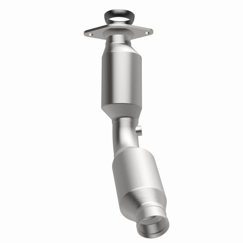 MagnaFlow OEM Grade Federal / EPA Compliant Direct-Fit Catalytic Converter 52456 360 Degree Image Set