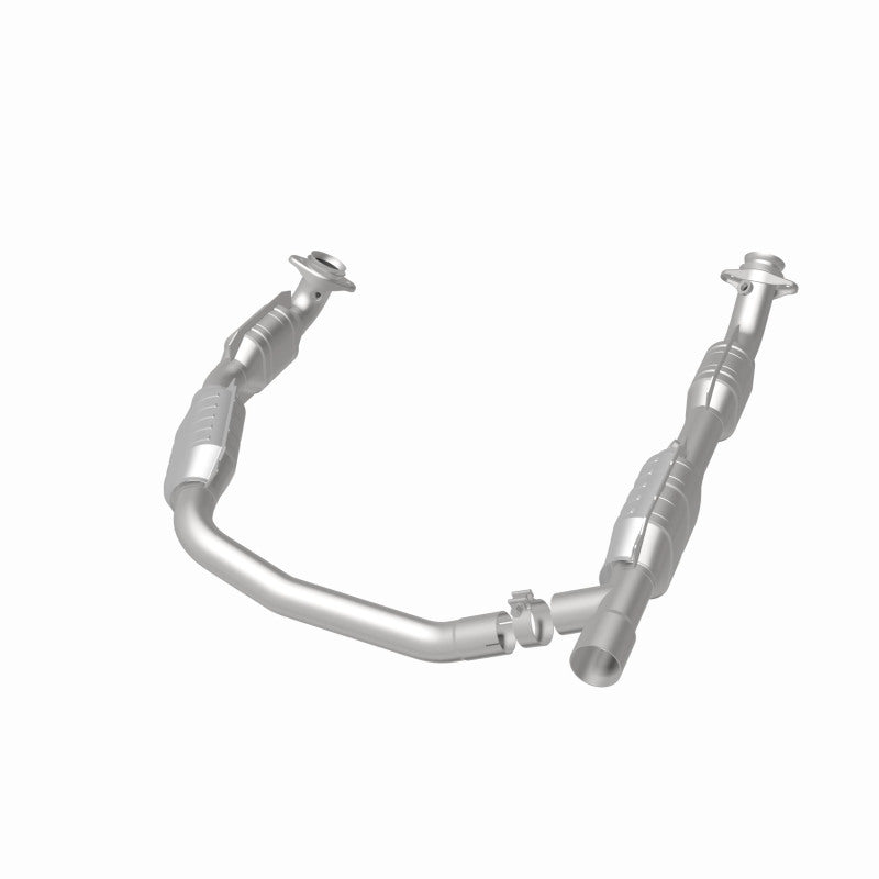 MagnaFlow Ford HM Grade Federal / EPA Compliant Direct-Fit Catalytic Converter 93167 360 Degree Image Set