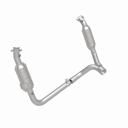 MagnaFlow Dodge Ram 1500 HM Grade Federal / EPA Compliant Direct-Fit Catalytic Converter 24491 360 Degree Image Set