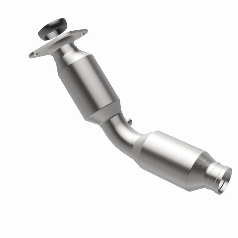 MagnaFlow OEM Grade Federal / EPA Compliant Direct-Fit Catalytic Converter 52456 360 Degree Image Set