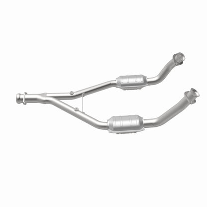 MagnaFlow Ford Mustang Standard Grade Federal / EPA Compliant Direct-Fit Catalytic Converter 23340 360 Degree Image Set