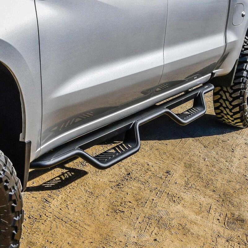 Westin 19-22 Chevrolet Silverado / GMC Sierra Crew Cab Outlaw Nerf Step Bars 20-14135 20-14135 Photo - Mounted