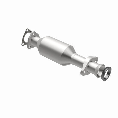 MagnaFlow Standard Grade Federal / EPA Compliant Direct-Fit Catalytic Converter 22636 360 Degree Image Set