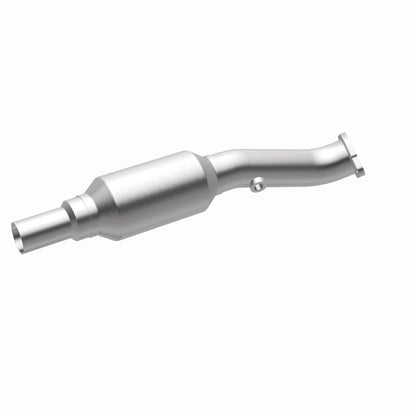 MagnaFlow OEM Grade Federal / EPA Compliant Direct-Fit Catalytic Converter 49501 360 Degree Image Set