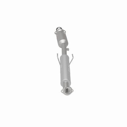 MagnaFlow Toyota Sienna OEM Grade Federal / EPA Compliant Direct-Fit Catalytic Converter 52547 360 Degree Image Set