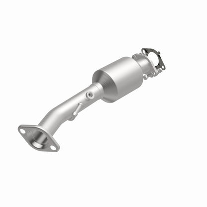 MagnaFlow Nissan NV200 OEM Grade Federal / EPA Compliant Direct-Fit Catalytic Converter 52690 360 Degree Image Set